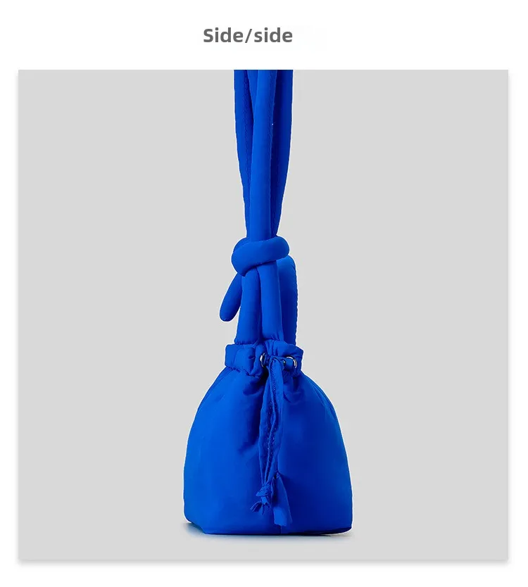 Personalisierte modische Umhängetasche, Nischendesign, neue, mit Baumwolle gefüllte Nylon-Umhängetasche für Damen, weiche und leichte, plissierte Seil-Kleinhandtasche_voghion.com