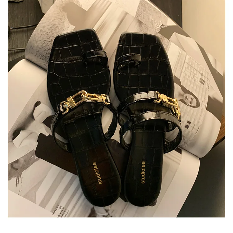 

Square Head Gold Buckle Double Line with Crocodile Pattern Clip Toe Flat Leather Sandals for Women In Summer