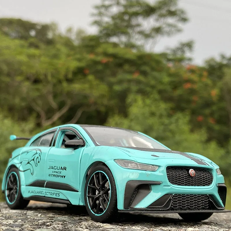 NEW 1:32 Jaguar I PACE Alloy Racing Car Model Diecasts & Toy Vehicles Simulation Metal Toy Car Model Sound Light Toy Gift 4