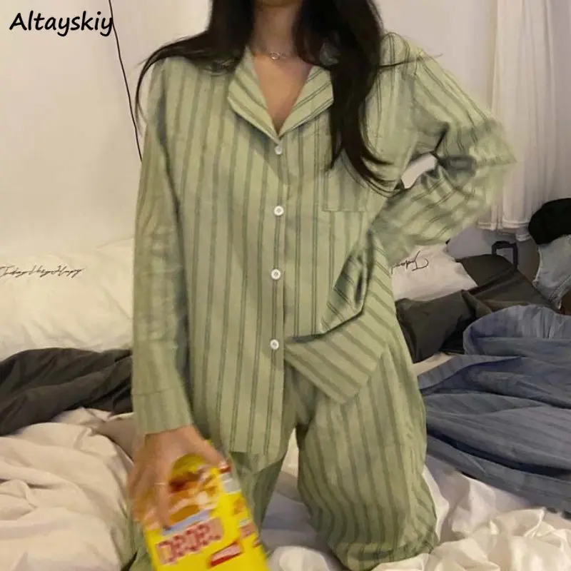 

Пижамный комплект Женский в зеленую полоску, винтажная Повседневная модная уютная универсальная домашняя одежда с длинным рукавом в Корейском стиле, в стиле Instagram, для студентов, весна