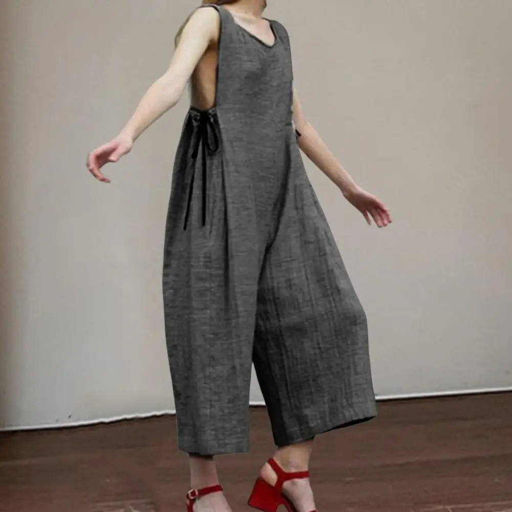 

Trendy Sleeveless Solid Color Deep Crotch Women Summer Jumpsuit Female Clothes Beach Jumpsuit Women Summer Jumpsuit