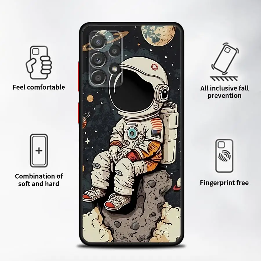 Cartoon Astronaut Soft Phone Case - Whimsical Space Theme Cover