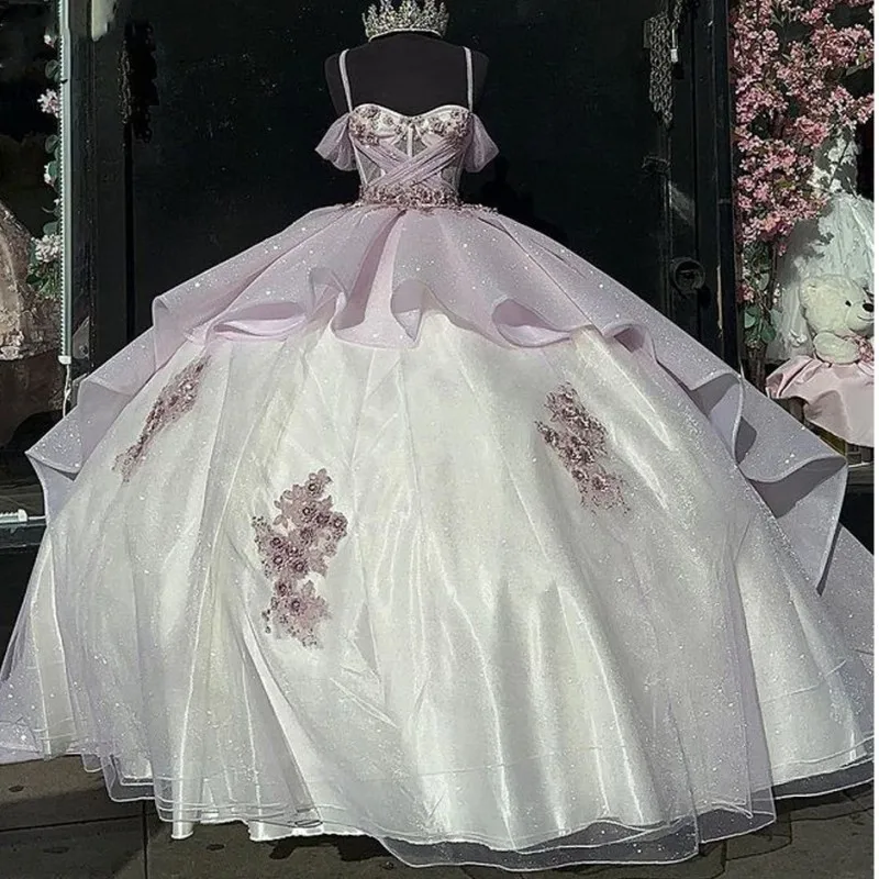 

Lilac Shiny Spaghetti Straps Tiered Quinceanera Dress Ball Gown Bling Crystal Appliques Lace Pleat Corset Vestido De 15 Anos