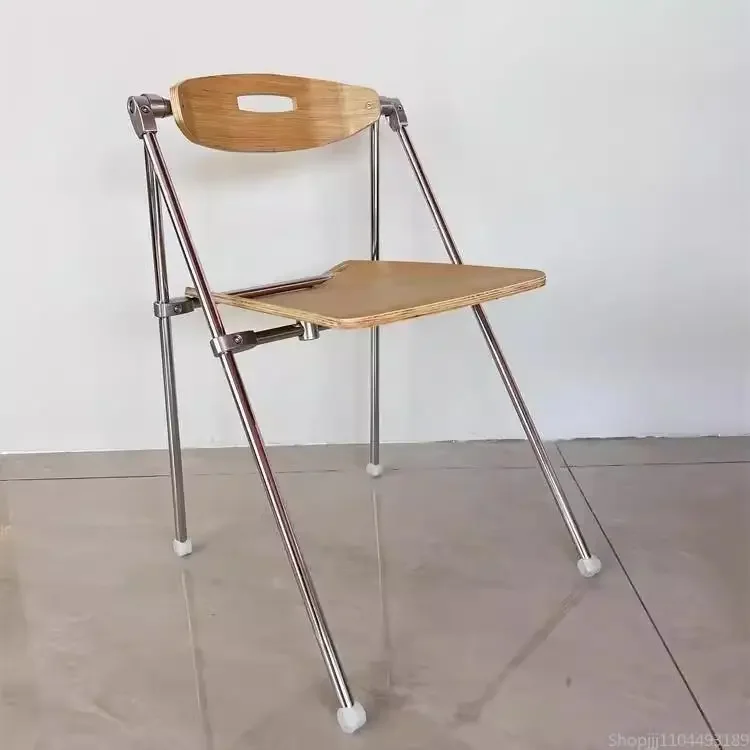 Scandi Fold Chair-Retro-Modern Collapsible Seat for Coffee Shops, Insta-Worthy Compact Dining Solution