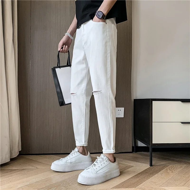 Spring New Male Knee Ripped Jeans Men's Straight Slim Small Feet Denim Trousers Streetwear Stretch Casual Pants