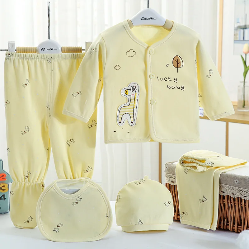 5 Pieces Pajamas Sleeper Set Newborn Baby Grils Boy Giraffe Clothes Print Romper+Pants+Hat Newborn Boy Outfits Set 0-6M