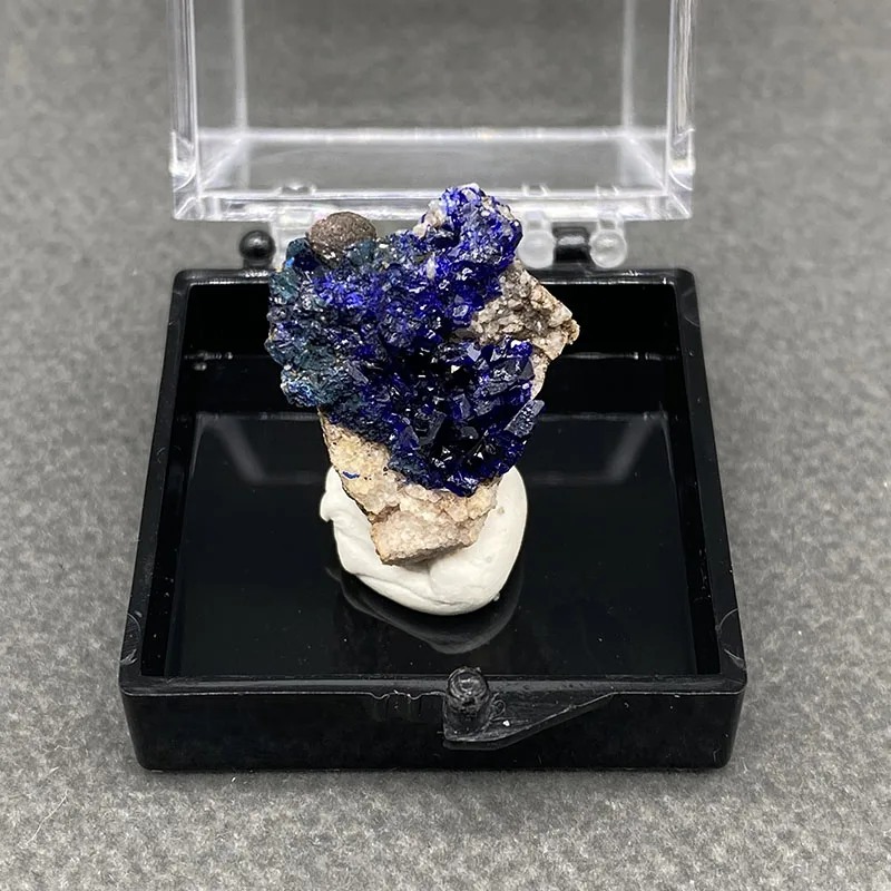 100% natural azurite and malachite symbiotic raw stone mineral specimen healing crystal gem collection+ Box size:35*35*35mm