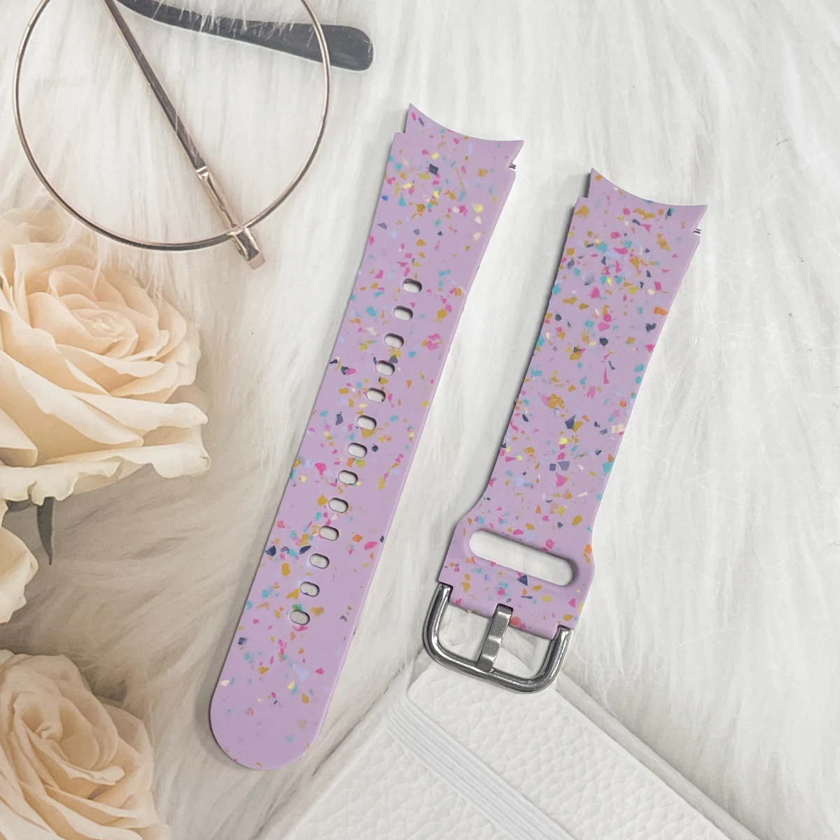 Premium Silicone Smartwatch Wristband - Elegant 20mm Strap