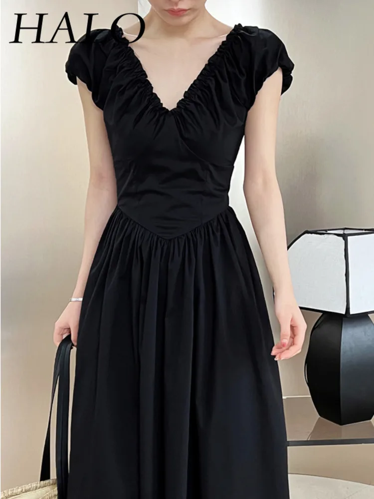 

HALO French style waist up and backless V-neck women's 2024 summer socialite temperament slimming sleeveless pleated long skirt