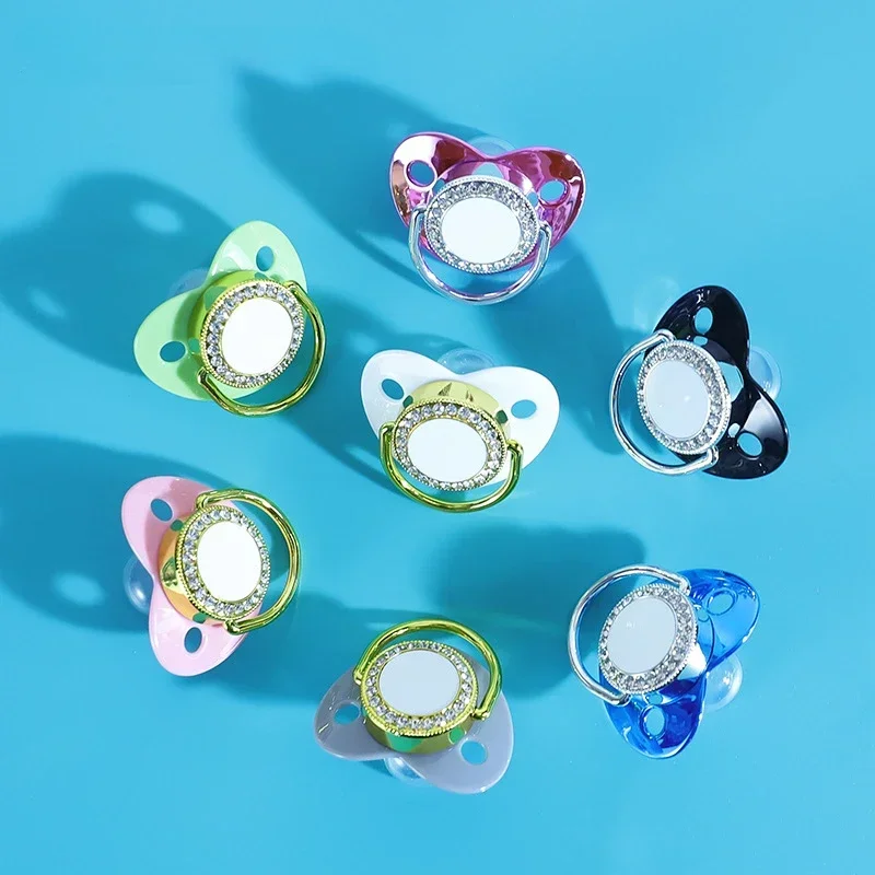 Рисунок 2 - Пустые Зажимы для соски-пустышки для новорожденных