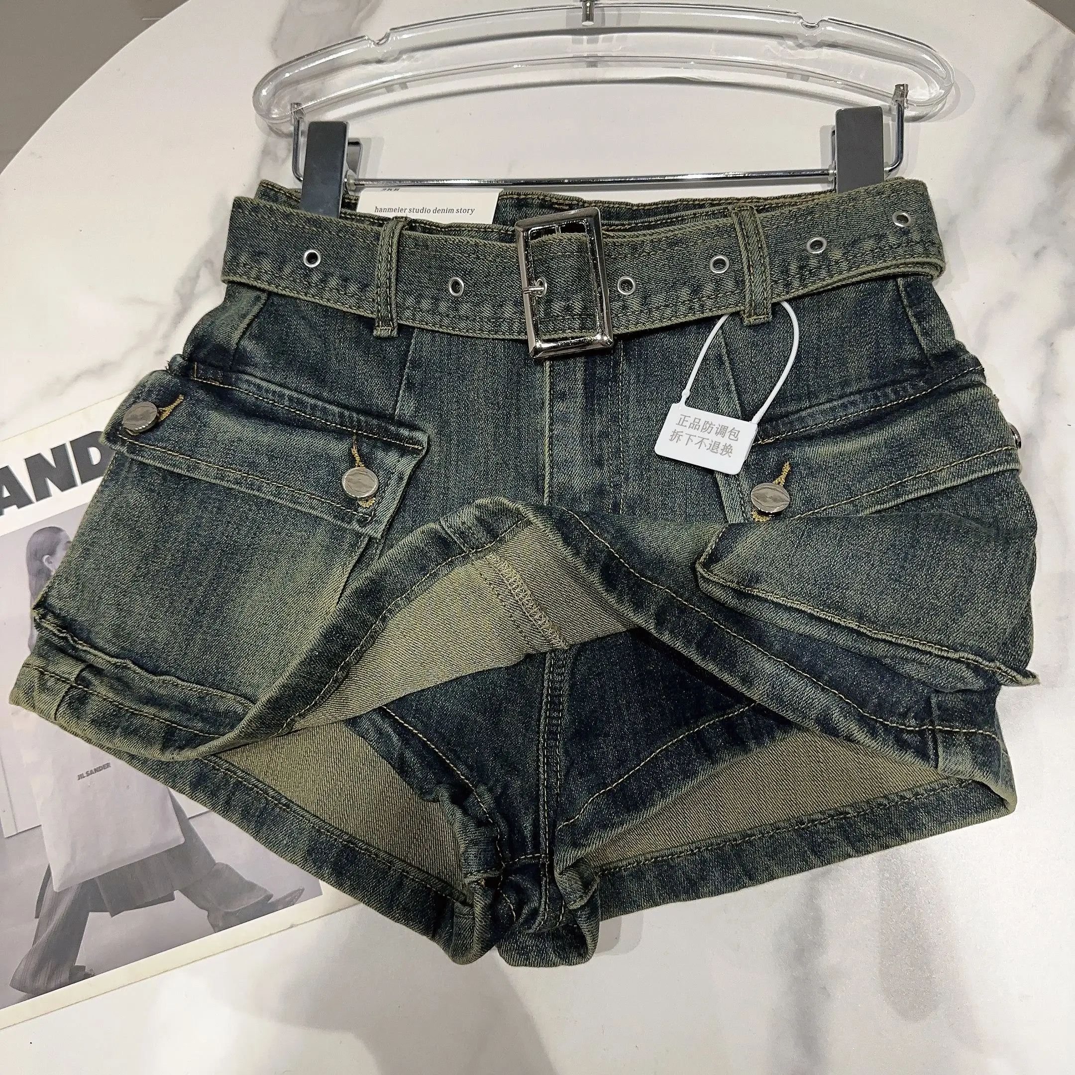 2024 Spring New Retro American Large Pocket Belt Jeans Shorts Pantskirt Women High Waist Slim Fit Three-Point Denim Shorts Lady