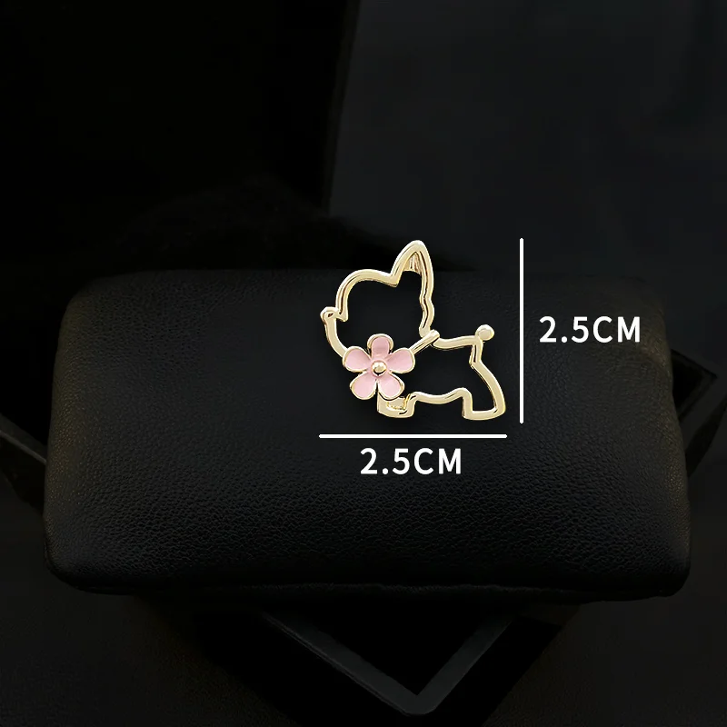 Hollow Cute Puppy Brooch Cartoon Dog Badge Women's Suit Accessories Neckline Anti-Exposure Buckle Pins Fixed Decoration Jewelry