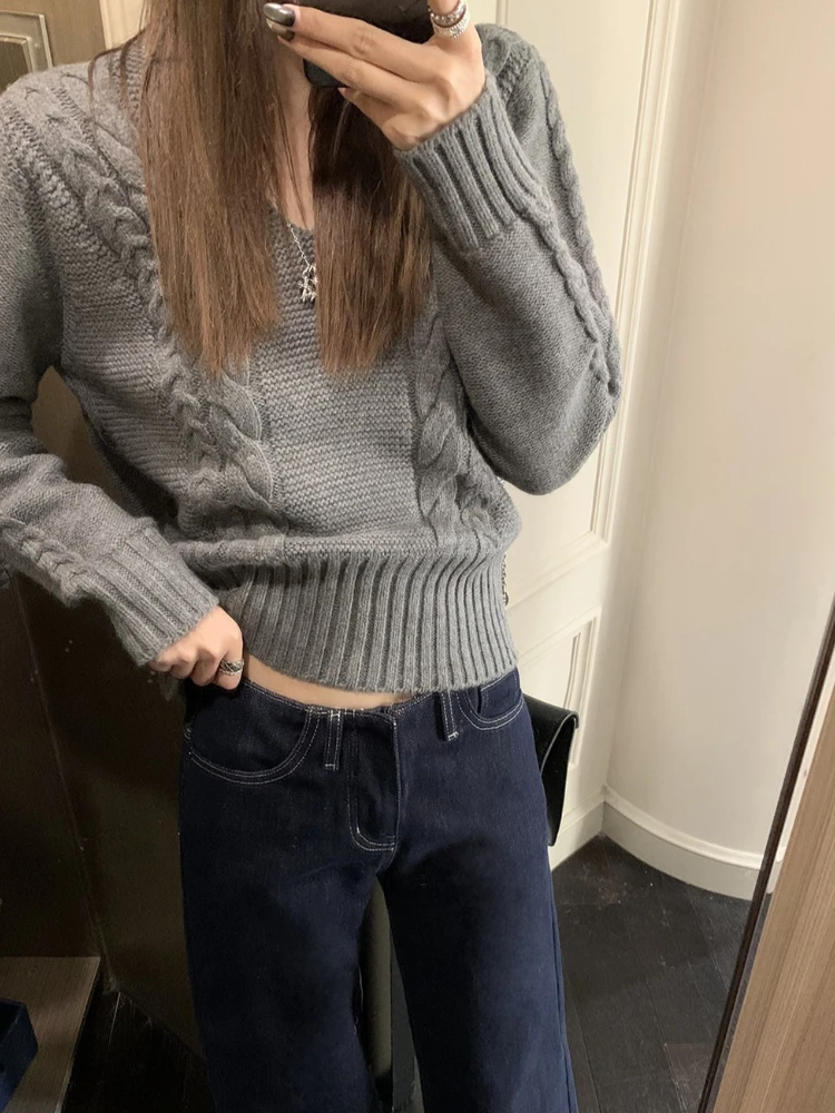 Retro New Autumn and Winter Women's V-neck Solid Color Long-sleeved Sweater Fashionable and Casual Loose Knitted Sweater Blouse