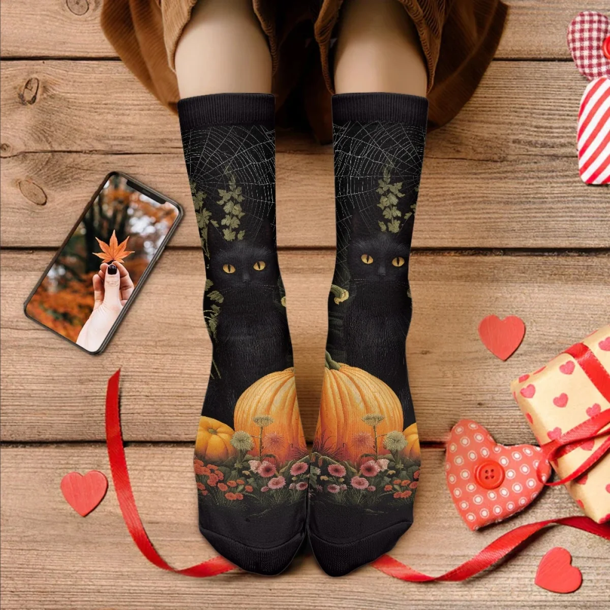 

Black Cat Pumpkin Spider Web Pattern for Woman Men Basketball Non-slip Sock Convenient Breathable Deodorant Middle Tube Sockings