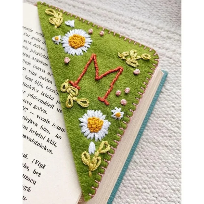 Book Corner Bookmark Bookmarks For Women Book Accessories For Reading Lovers Spring Summer Autumn And Winter Embroidery