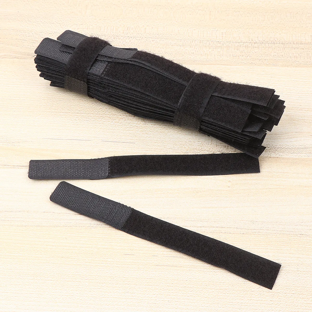 100Pcs 데스크탑 케이블 정리기 후크 루프 스트랩 재사용 가능한 고정 타이 2x18cm 홈 오피스 전자 코드 관리용