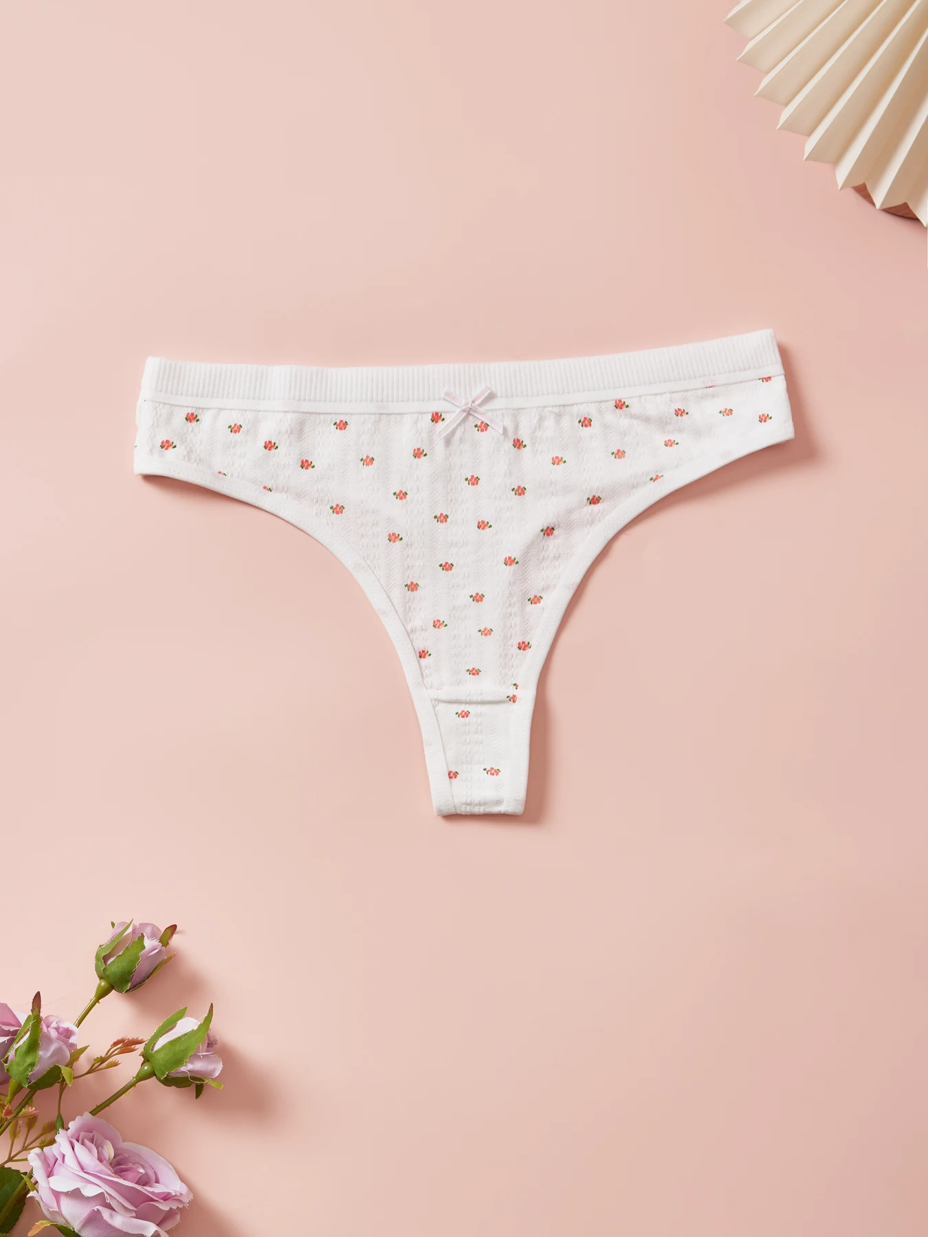 Sexy Women's Cotton Thong Panties 5pcs Low Rise Soft Comfortable Underwear Breathable Ladies Panties Bowknot for Everyday Wear