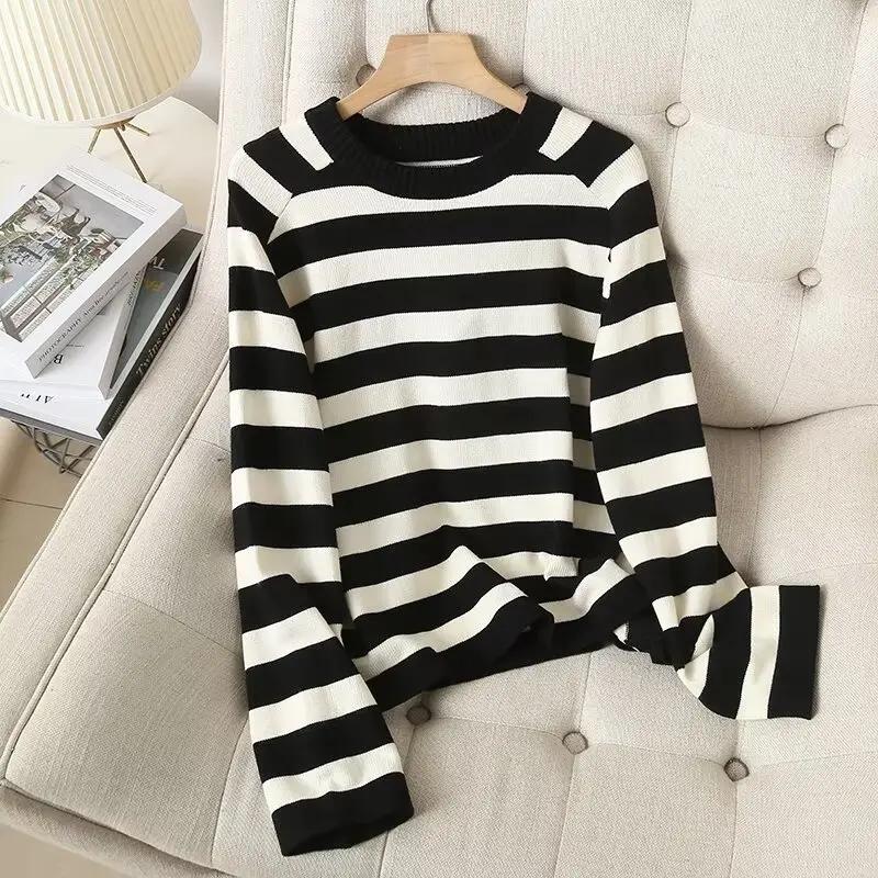 

Women 2023 Autumn New Fashion Casual Style Striped Knit Retro Long Sleeve Chic Round Neck Loose All-match Sweater Mujer
