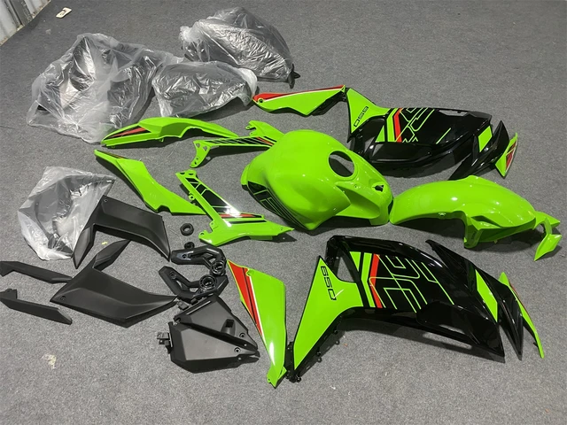 カワサキ Ninja 650 【ヤモリ】 ER6F 2012-2016 用 部品 👢
