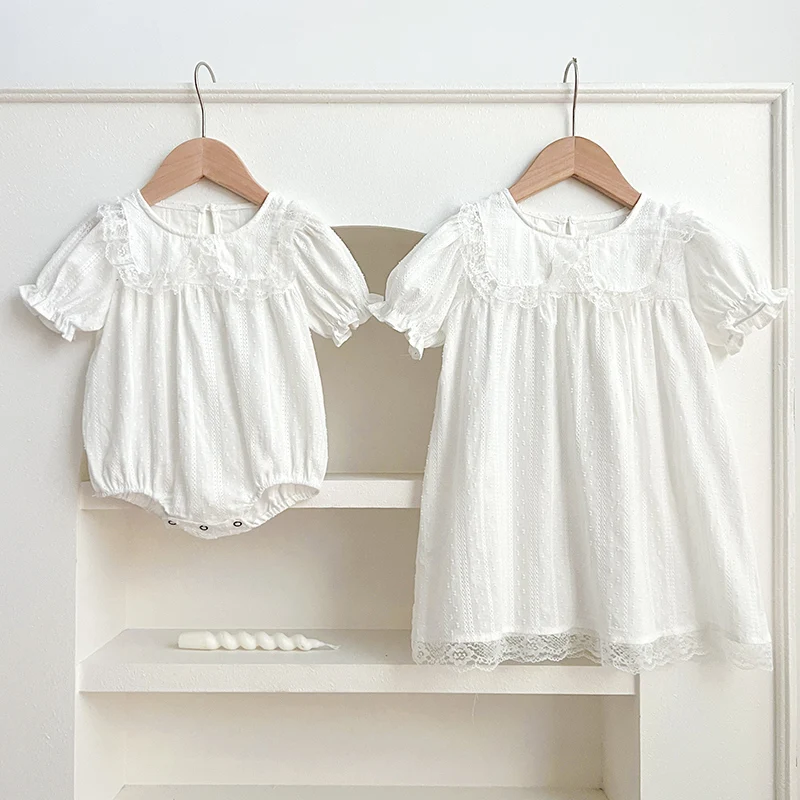 

2024 New Summer Girl Princess Dress Toddler Baby Bodysuits Short Sleeved Cotton Lace Splicing Kids Party Dress Sisters Clothes