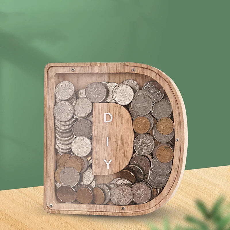 Salvadanaio in legno a forma di lettera personalizzato per bimbi_voghion.com