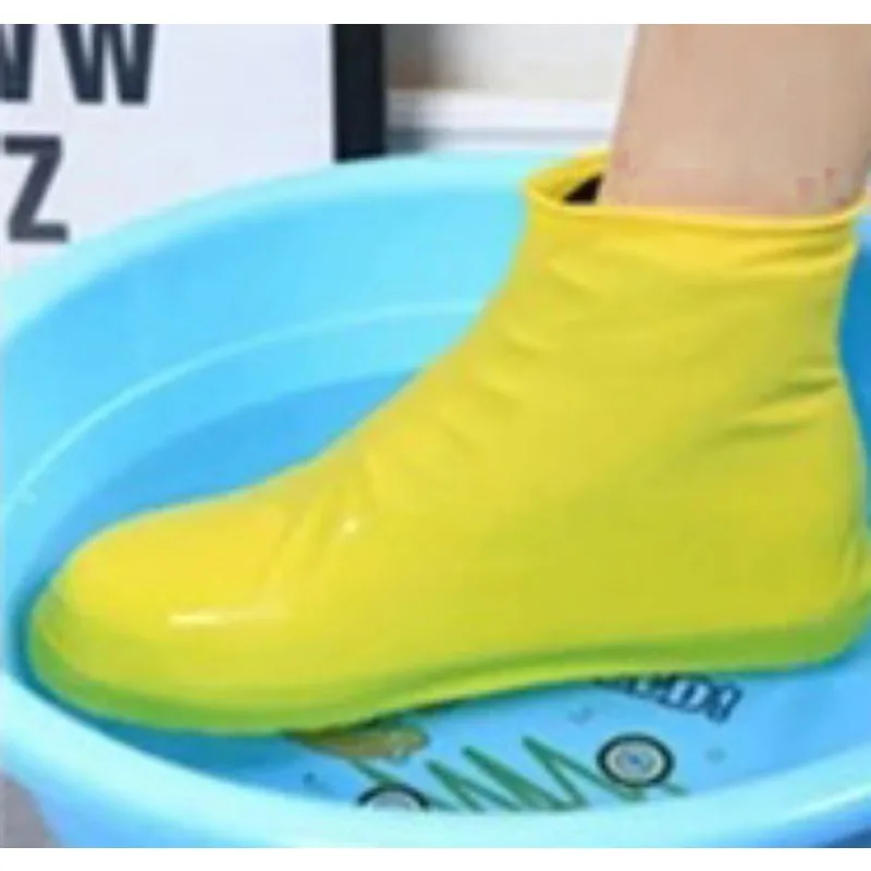 รูปสินค้า 1คู่รองเท้าบู๊ท overshoes สำหรับการใช้งานกลางแจ้งรองเท้ากันน้ำซิลิโคนฝาครอบรองเท้าในวันฝนตกนำมาใช้ใหม่ได้ไม่ลื่นฝน