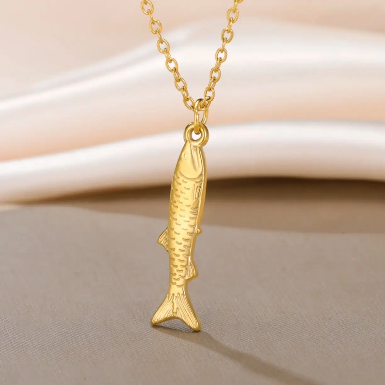 Unift lucky Fish Pendant Necklace for Women Stainless Steel Choker