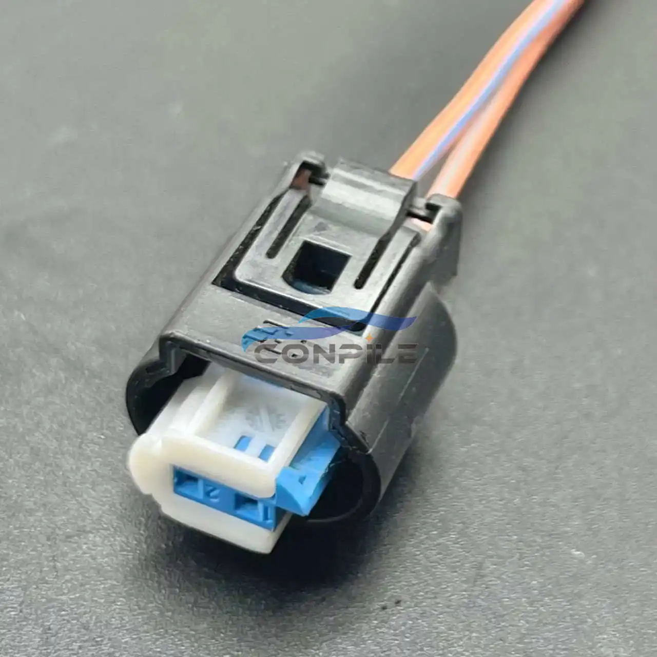 

1pc for BMW snail electric horn plug 1 3 5 7 series X1 X3 X5X 6 MINI horn fog lamp plug cable