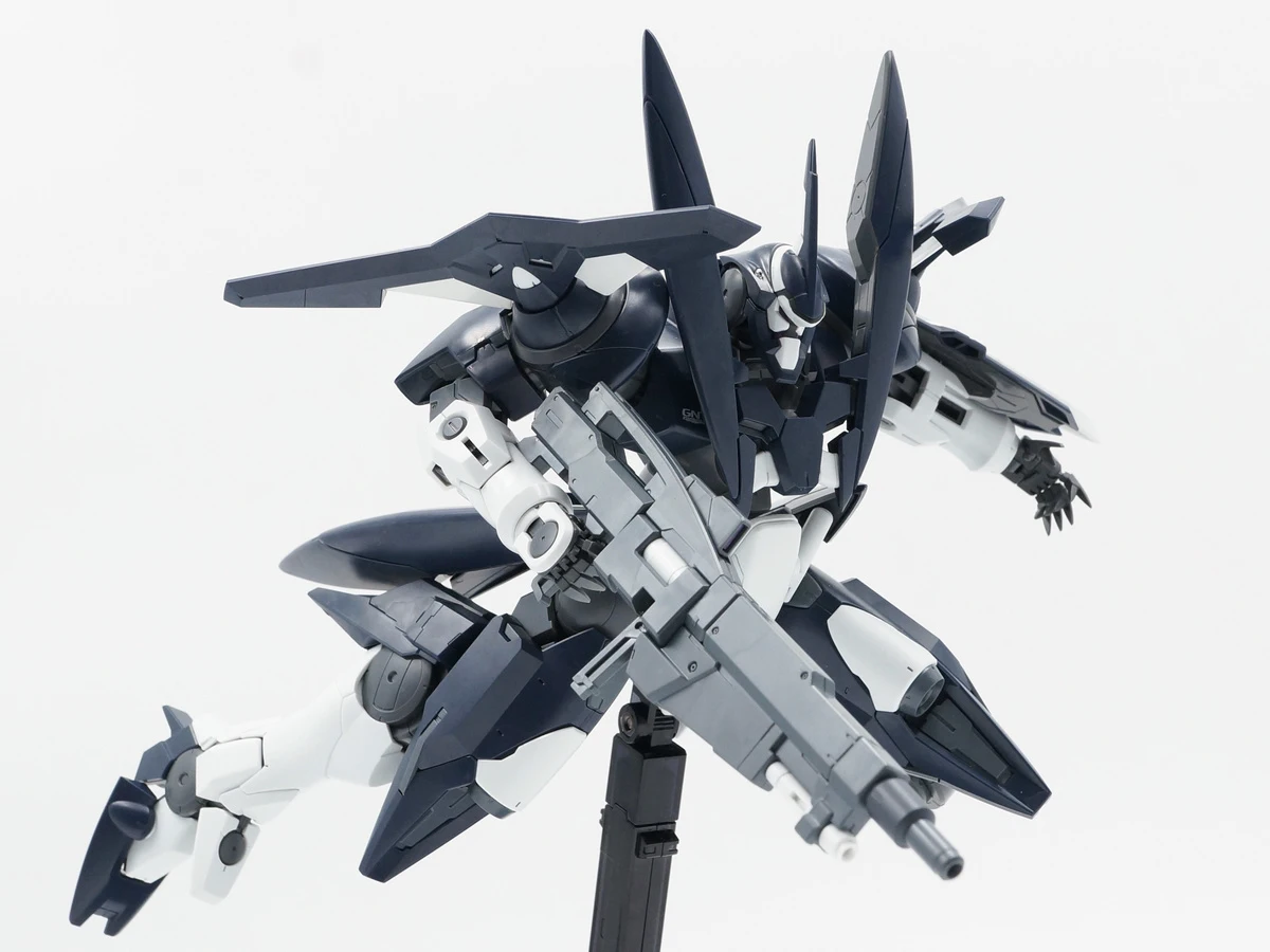 Premium Bandai MG 1/100 GNX-604T Advanced GN-X Plastic Model