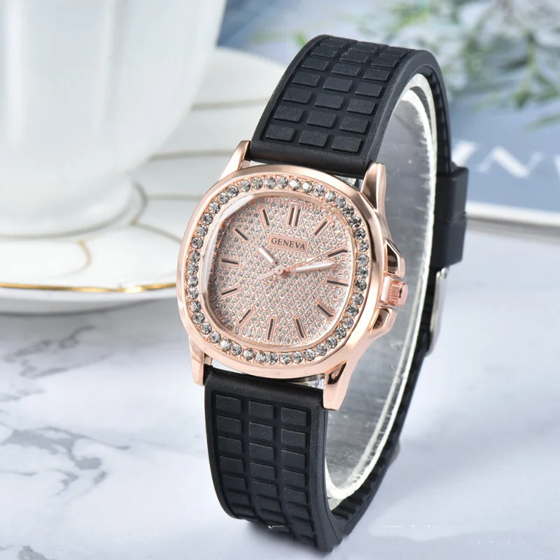 

Women's Top Luxury Brand Fashion Klein Blue Silicone Watches Casual Sport Watch for Women Ladies Quartz WristWatch Montre Femme