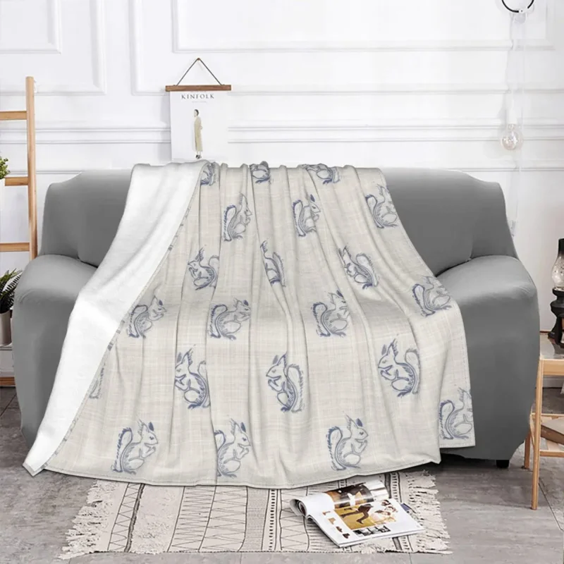 

Squirrel Cartoon Blankets Flannel Textile Decor Animal Portable Lightweight Throw Blanket for Home Car Bedspreads