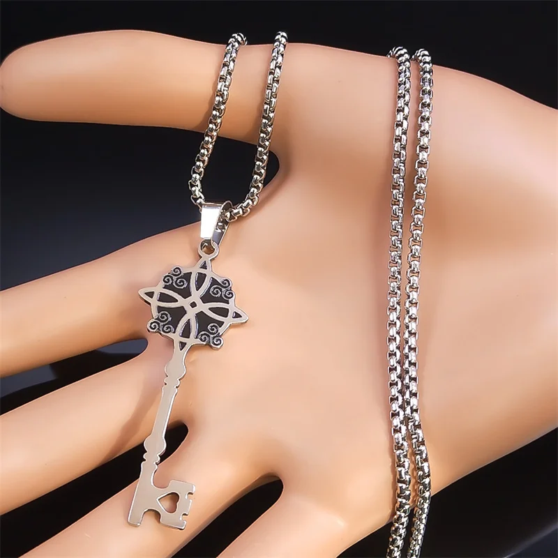 Collana Con Ciondolo Triskele Triskelion In Acciaio Inox 316L - Oro O Argento - 50 Cm - Gioiello Uomo E Donna