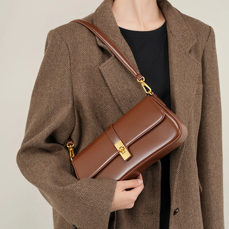 Women's Single Shoulder Crossbody Bag In Cowhide Leather_voghion.com