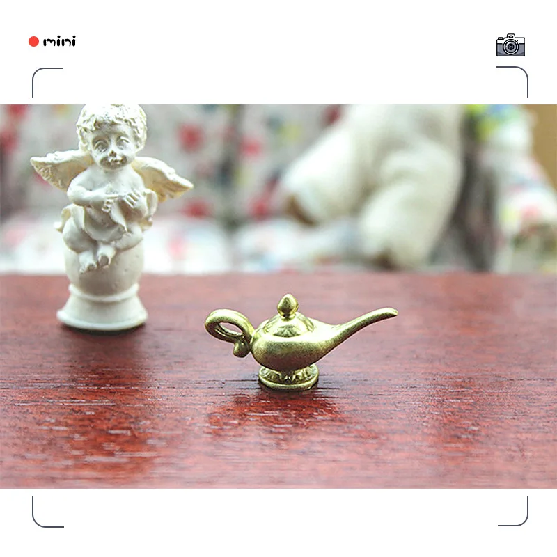 Odoria 1/12 Miniature Aladdin Genie Lamp – Tiny Dollhouse Accessory For Creative Displays