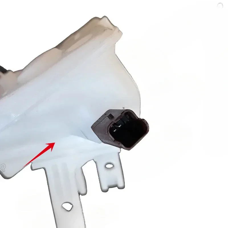 Brake Fluid Jug (With Tube) Engine Parts Wearing Part Braking System Car Accessories Used For PEUGEOT 307 308 408 4635A6