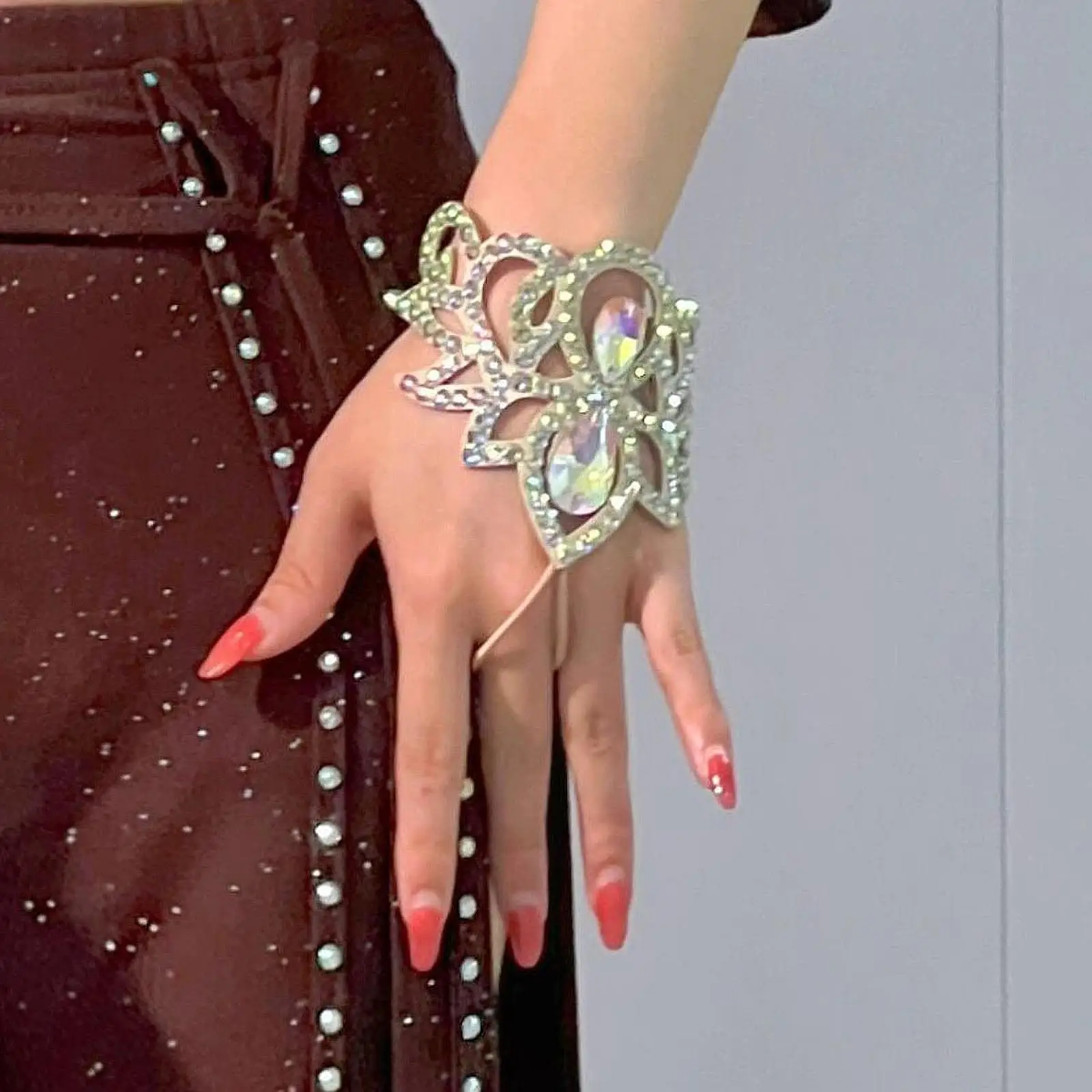Belly Dancer Jewelry, Women Handmade Elegant Shining Hand Chain Jewellery, Linked Bracelet Chain Jewelry Belly Dancer Jewelry, Women Handmade Elegant Shining Hand Chain Jewellery, Linked Bracelet Chain Jewelry