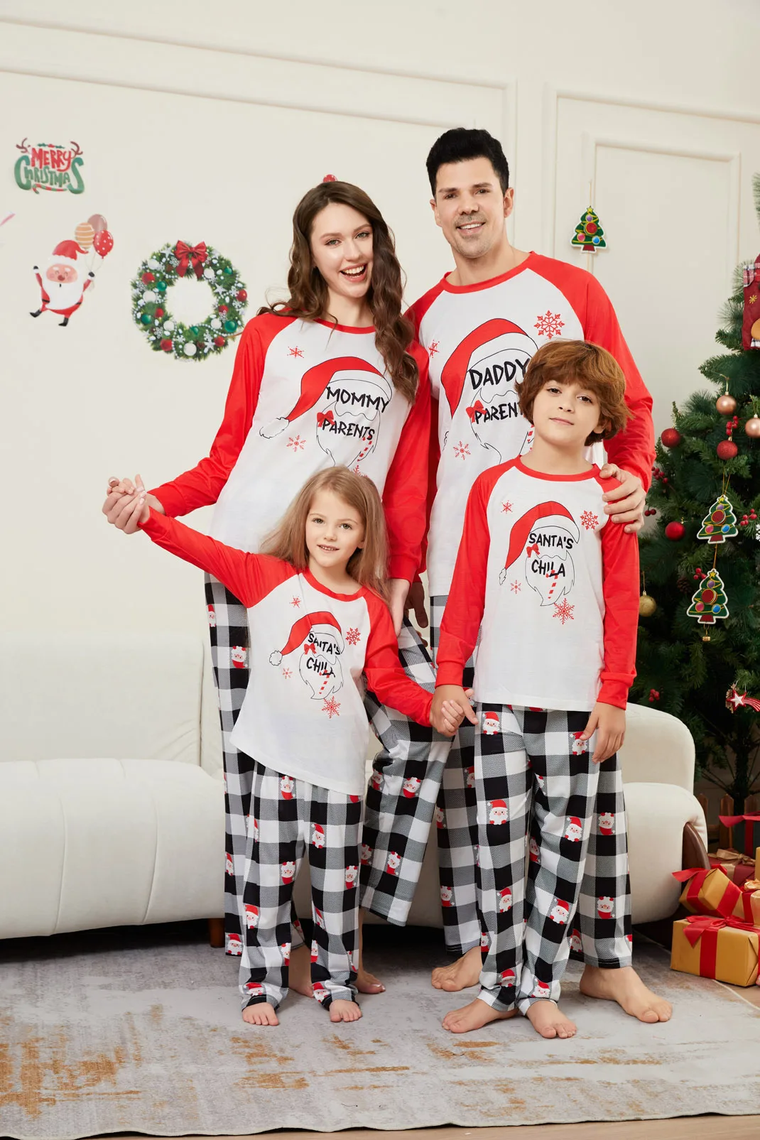 thumbnail image 1 of Pijamas familiares a juego de Navidad 2025, pijamas con estampado de Papá Noel para niños y adultos, conjunto de ropa para bebés y perros, 1 of 5