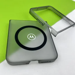 Luxury Ultra Thin Ice Mist Magnetic Back Cover - Transparent Shockproof Case with MagSafe Compatibility - Razr 40 Ultra (Black)