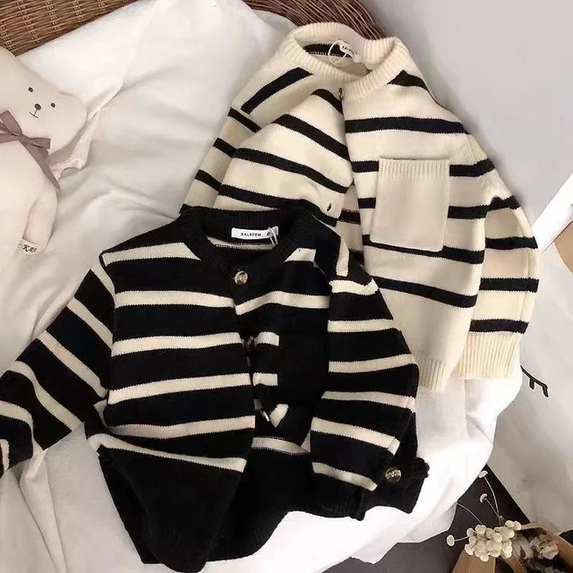 Vielseitige Jungen Mädchen Strickjacke