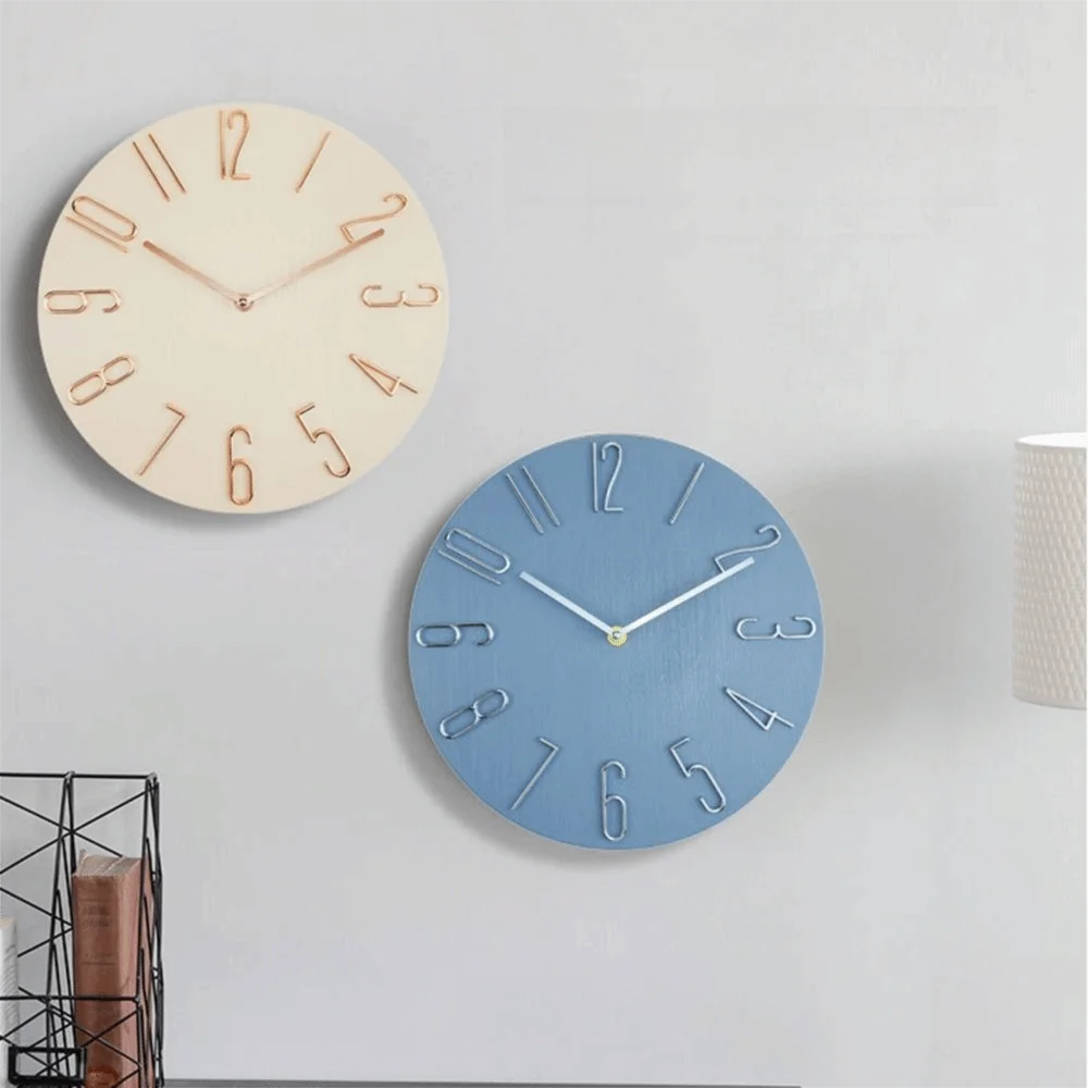 Simple 12inch Wall Hanging Clock No Second Hand Quartz Movement Decorative Wall Clock Silent Round Shape Wood Grain Clock Office