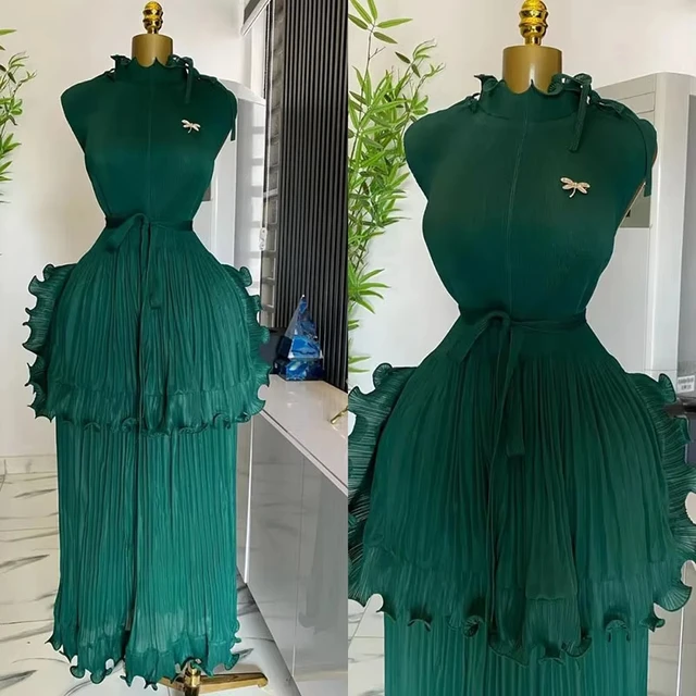 Miyake Pleated Dress Women Round Neck Sleeveless Solid Color Loos Style Patchwork New Tide 2025 Dresses 3