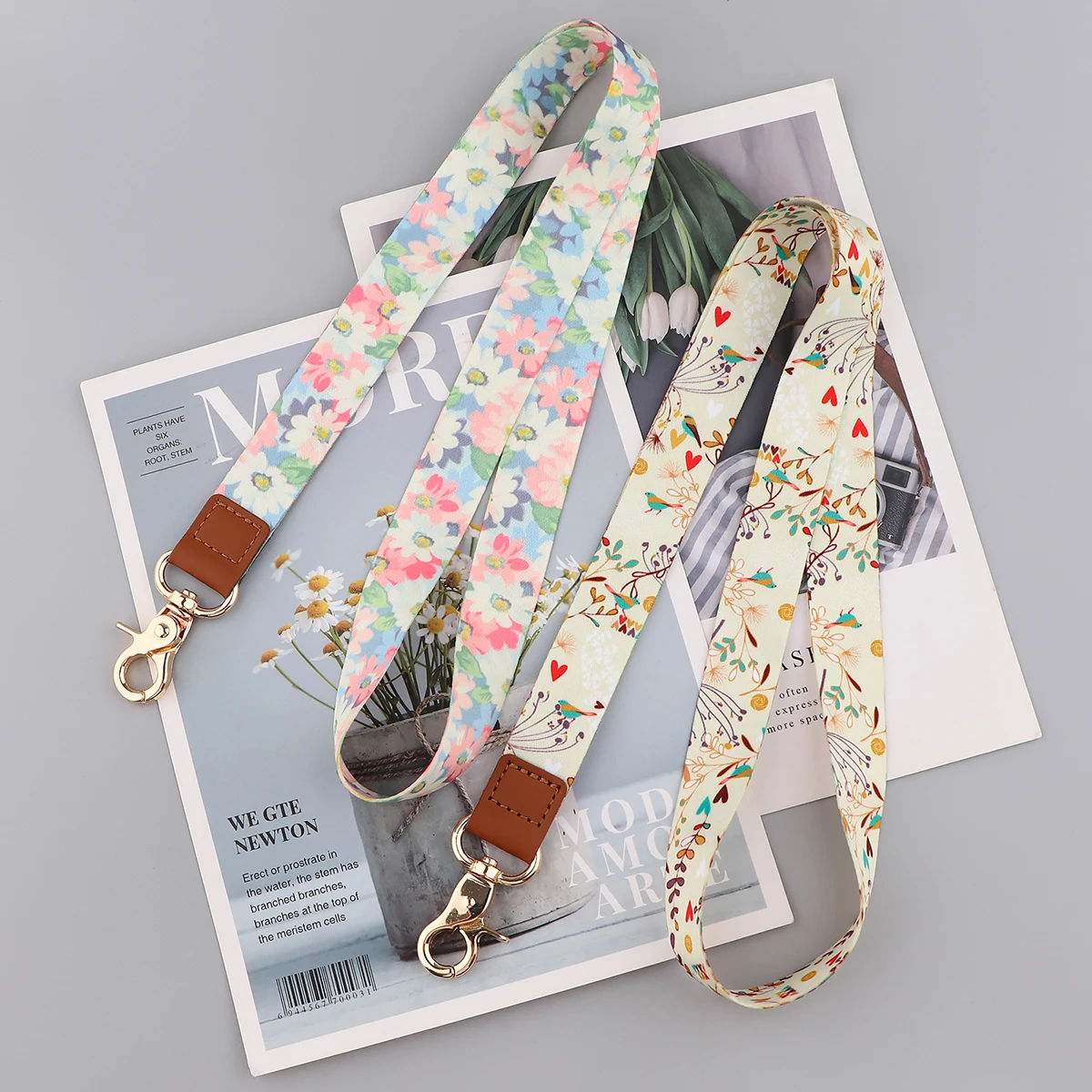 Floral Lanyard Keychain with Rose Design - Stylish Neck Strap for Keys, Phone, ID Badge, and Gifts