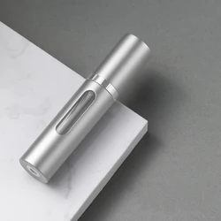 Compact 5ml Refillable Glass Perfume Atomizer with Spray Pump - Glass (Silver)