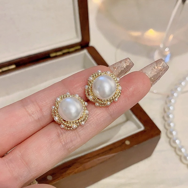 New S925 Silver Needle Vintage Round Imitation Pearl Earrings for Women Fashion Temperament Ear Jewelry Gift