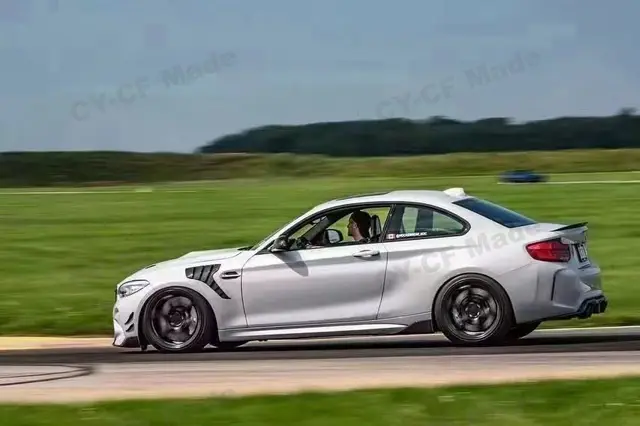 【在庫あり】BMW 2シリーズ F87 M2 クーペ カーボン サイドスカート ステップ スプリッター スポイラー Pタイプ 2PCS 2016+ BMW 2シリーズ F87 M2 クーペ 2ドア 2016UP カーボンファイバー サイド