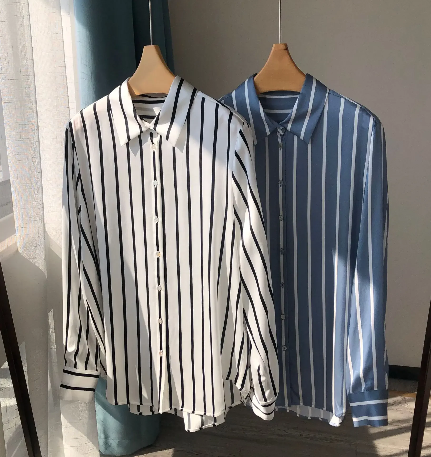 Exquisite Satin Gradient Irregular Stripe Print Shirt main image 1
