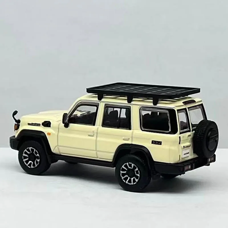 DBGT 1:64 토요타 랜드 크루저 LC70 플라스틱 섀시 합금 바디 미니어처 모델 오프로드 SUV 다이캐스트 JDM 수집가용 장난감 자동차 선물