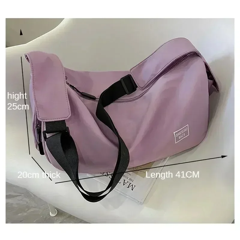 حقائب رياضية للفصل الجاف والرطب، حقائب رياضية محمو...