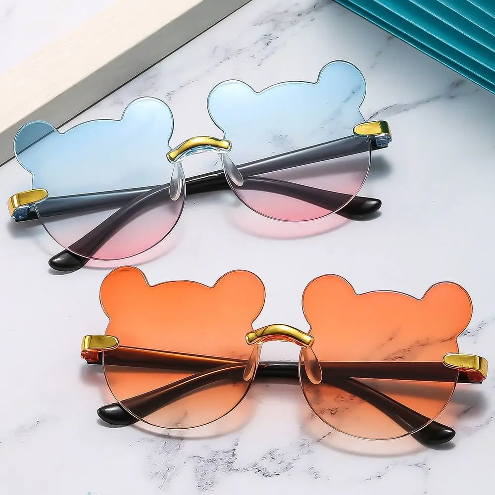 Cute Cartoon Bear Sunglasses for Kids Outdoor UV385 Shades Fashion Beach Travel Gradient Lens Eyewear Children Sun Glasses