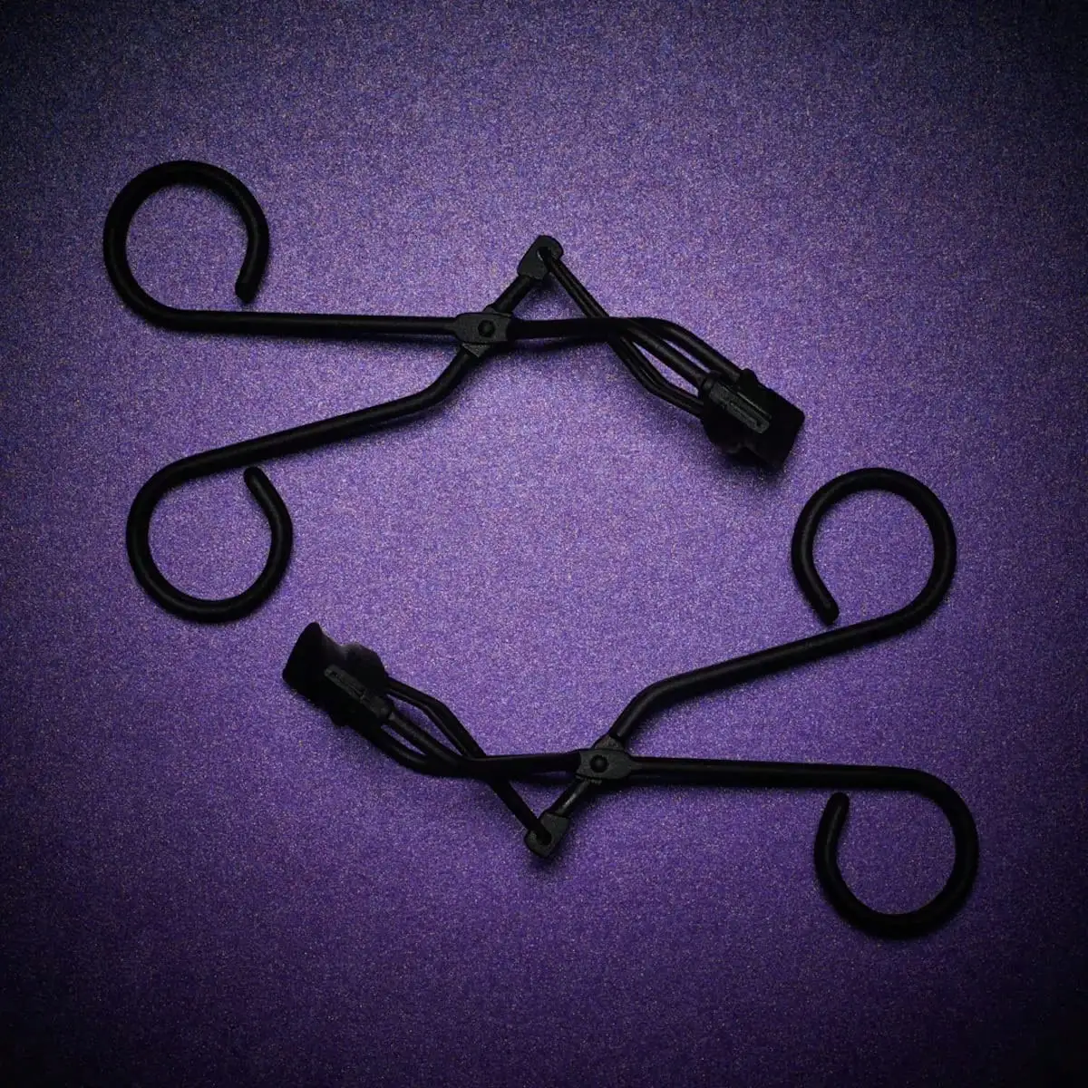 Solid Color Makeup Eyelash Curler for Perfect Lashes